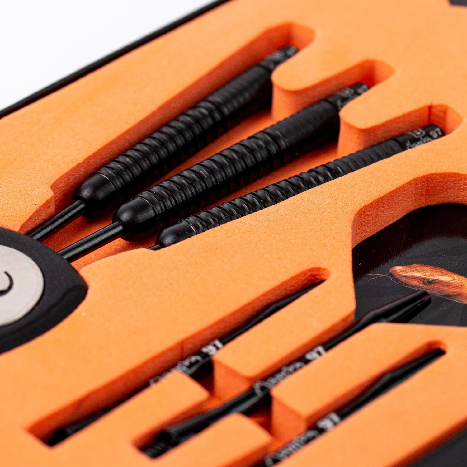 BULL'S Mamba 97 Darts - Steel Tip - M6 - Black Titanium 5 BULL'S Mamba 97 Darts - Steel Tip - M6 - Black Titanium - Image 5